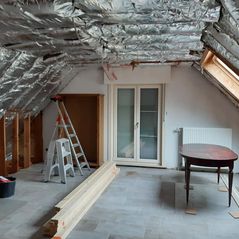 Isoleren en afwerken kamer onder dak (voor)